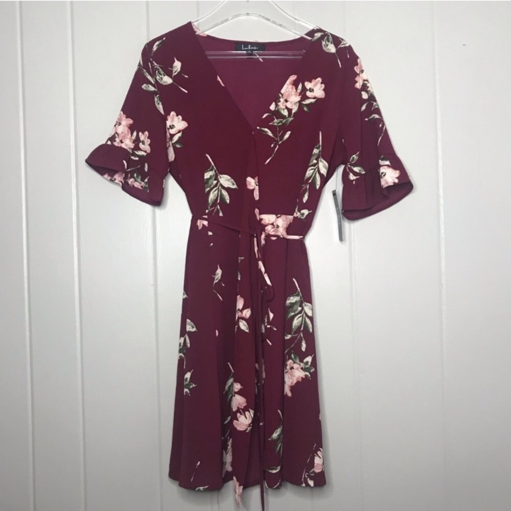 Lulus sz M wrap dress.